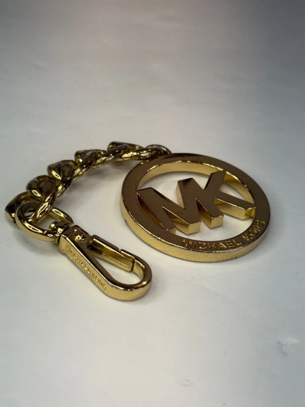 Michael Kors Gold MK Logo Keychain Heavy Chain Bag Charm Luxe - Picture 13 of 16